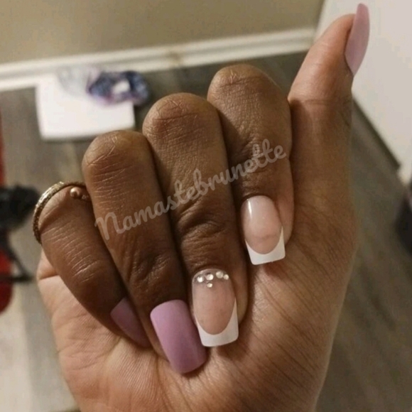 2/$16 Rhinestone Pink Press On Nails - Picture 6 of 13